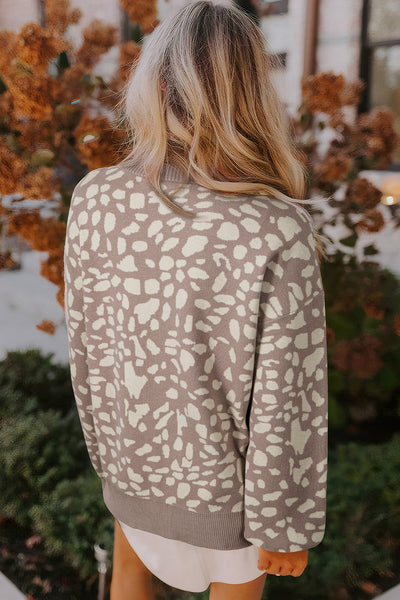 Cozy Leopard Print Sweater for Women - Stylish Knit with Relaxed Fit for Effortless Everyday Fashion