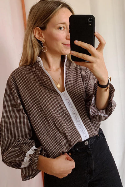 Trendy Women's Brown Plaid Blouse with Lace Collar and Ruffled Sleeves - Chic and Stylish Casual Top