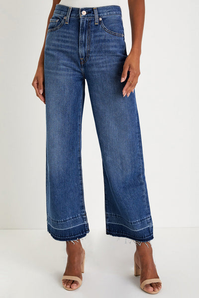 Light Blue Women's Cropped Loose-Fit Jeans - Trendy Casual Bottoms for Comfortable, Effortless Style