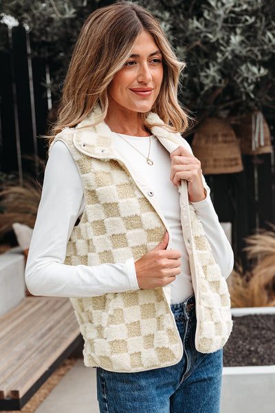 Soft Beige Cozy Women's Sherpa Vest Jacket - Stylish Layering Essential for Warmth and Comfort in Chill Weather