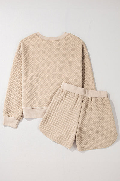 Cozy Women's Parchment Quilted Loungewear Set: Long Sleeve Top & Shorts for Effortless Casual Style