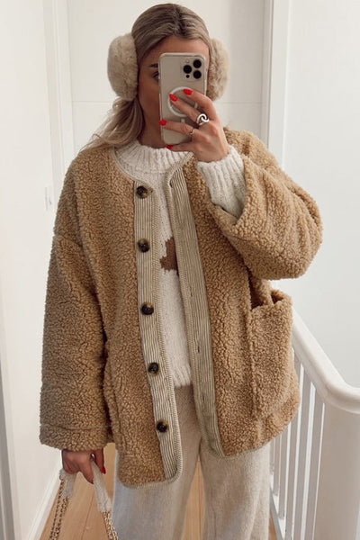 Chic Women's Beige Corduroy Patchwork Jacket with Cozy Big Pockets - Plush Puffy Style for Casual Fashion