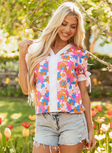 Chic Women's Floral Short Sleeve Blouse - Lightweight Casual Top for Summer Outings and Daily Comfort