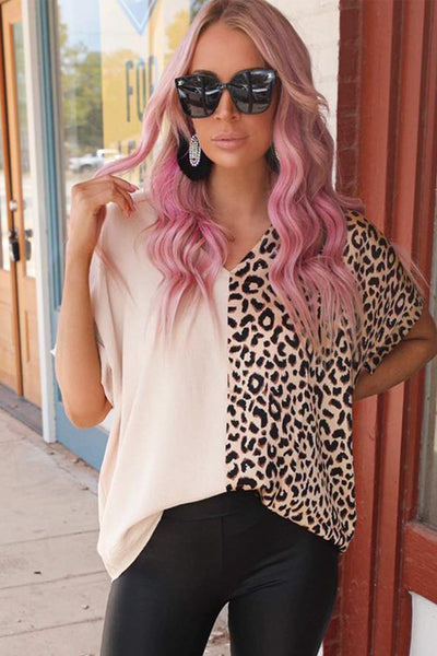 Women's Leopard Print Contrast V-Neck Textured Short Sleeve Shirt