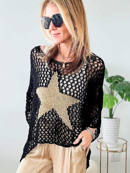 Captivating Crochet Knit Top with Star with practical styling and dependable silhouette control.