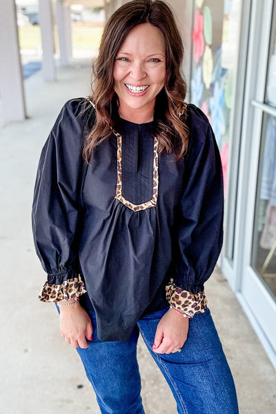 Plus Size Women's Stylish Black Flounced Long Sleeve Blouse with Leopard Trim & Split Neck for Comfortable Fashion
