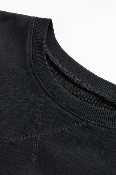 Women's Black Crisscross Stitch Sweatshirt with Pockets - Relaxed Fit for Cozy Casual Style