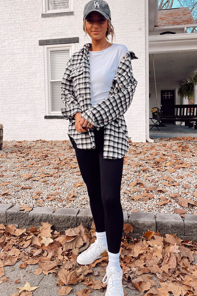 Stylish Oversized Women's Black Plaid Shacket Tunic with Button Details and Chest Pockets for Effortless Casual Chic