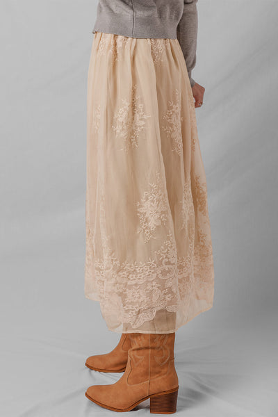 Chic Black Lace Mesh Midi Skirt for Women - Flowing, Lightweight Design Ideal for Casual and Dressy Events
