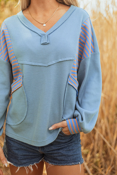 Trendy Women's Cozy Patchwork Sweatshirt - Relaxed Fit for Casual Chic Style in Vibrant Colors and Soft Fabric