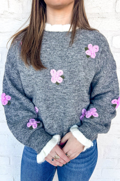 Women's Floral Contrast Trim Sweater in Medium Grey - Stylish Cuffed Sleeve Knit Top for Casual Everyday Fashion