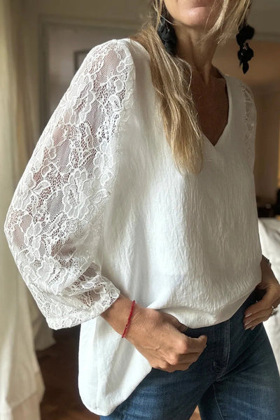 Chic Women's White Lace Blouse with 3/4 Sleeves and V-Neckline for Effortless Elegance and Versatile Styling