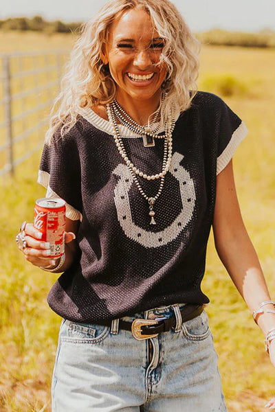 Women's Stylish Black Short Sleeve Sweater with Horse Shoe Design & Contrast Trim - Comfortable Fit for Everyday Wear