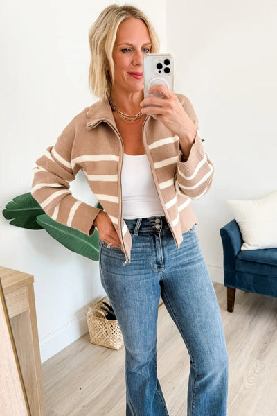 Women's Cozy Khaki Stripe Ribbed Knit Zip-Up Cardigan Sweater with Drop Shoulders for Effortless Style and Comfort
