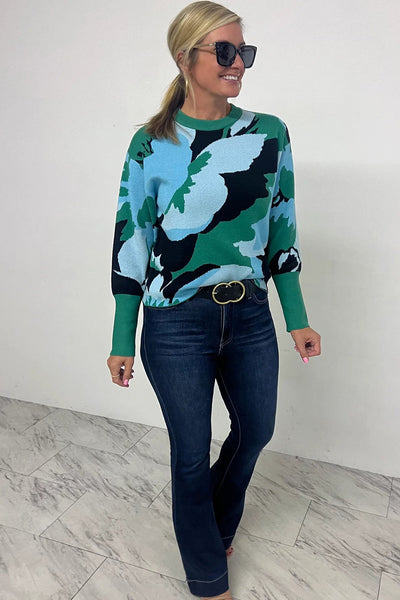 Chic Women's Green Hollis Sweater - Cozy Knit Pullover with Relaxed Fit for Effortless Casual Style