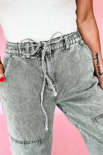 Chic Women's Gray Pleated Barrel Pants Comfortable Back Track Design for Effortless Everyday Style