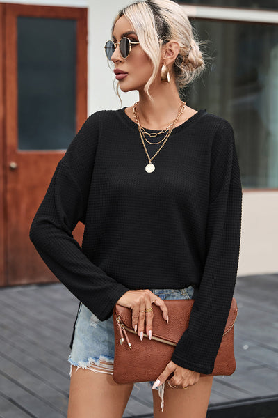 Chic Women's Black Oversized Waffle Knit Top with High Slits - Cozy and Stylish for Casual Outings and Everyday Wear