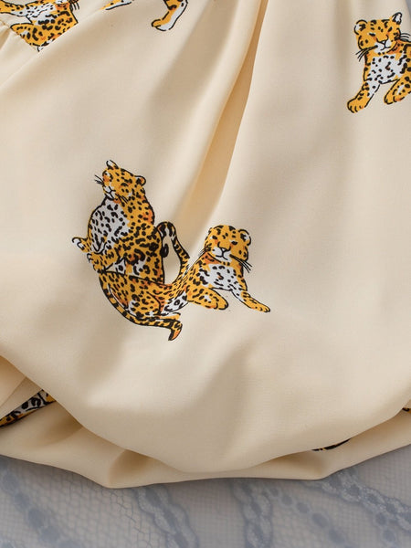 Elegant White Tiger Print Short Sleeve Blouse with Flutter Sleeves
