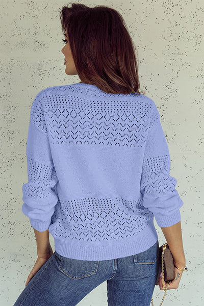 Trendy Women's V-Neck Sweater in Soft Knit - Cozy Casual Fit for Everyday Style in Chic Colors