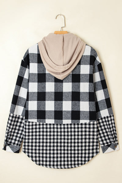 Stylish Women's Black Plaid Shacket - Oversized Jacket for Cozy Casual Fall and Winter Outfits