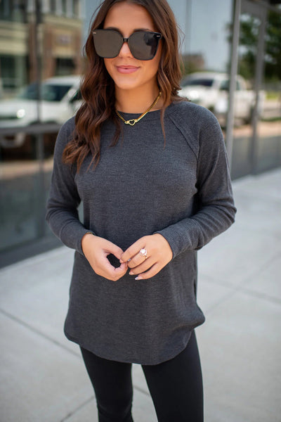 Cozy Women's Dark Grey Thermal Knit Raglan Sleeve Top with Exposed Seams - Casual All-Day Comfort Fit