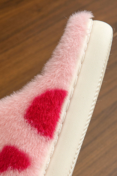 Cozy Fiery Red Heart-Shaped Women's Winter Slippers - Fuzzy, Warm Comfort for Valentine's Day and Everyday Relaxation