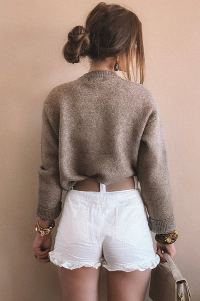 Stylish Women's Taupe V-Neck Cardigan Sweater with Metal Buttons - Comfortable Loose Fit for Every Occasion