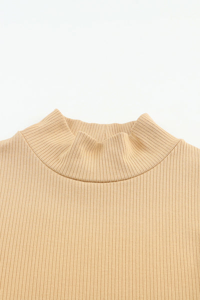Women's Fitted Crew Neck Top with Long Sleeves and Ribbed Texture