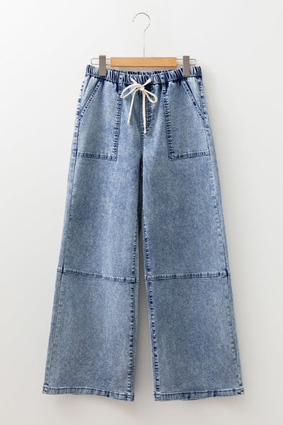 Chic High Waisted Women's Slim Fit Jeans in Classic Blue Denim - Ideal for Casual and Trendy Looks