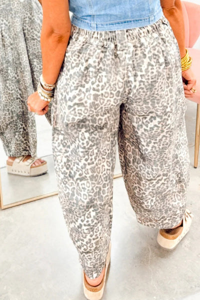 trendy women's gray leopard print pleated jeans with pockets and adjustable drawstring for ultimate comfort and style with practical styling and