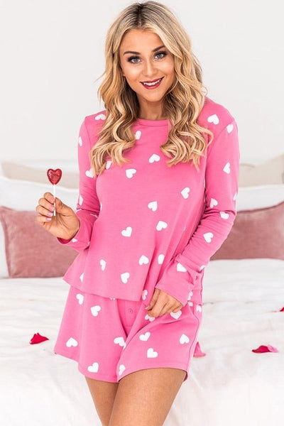 Cozy Women's Pink Heart Print Lounge Set - Long Sleeve Tee & Shorts for Relaxed Valentine's Day Style
