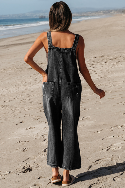 Chic Women's Casual Denim Overalls with Adjustable Straps Ideal for Summer Outings and Everyday Fashion