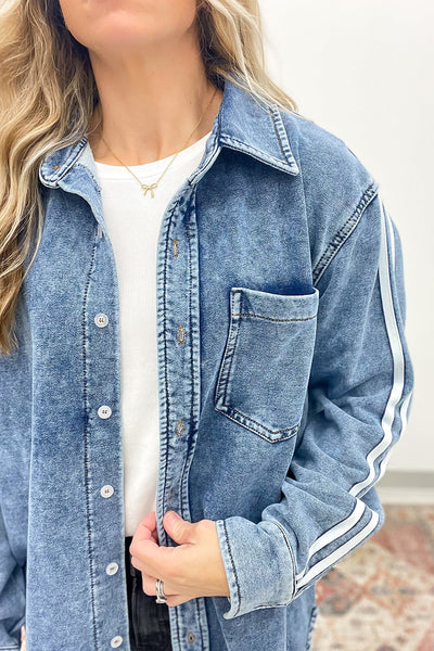 Classic Blue Women's Loose-Fit Denim Jacket with Varsity Stripes and Button Closure for Effortless Style