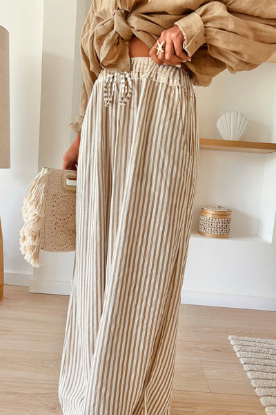 Simple Wide Leg Pants with Side Button Detail, Casual Women's Clothing