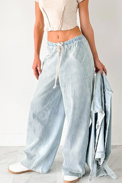 Stylish Women's Sky Blue Wide Leg Patchwork Jeans with Contrast Stripes and Adjustable Drawstring for a Perfect Fit