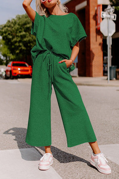 Women's Dark Green Textured Lounge Set - Relaxed Fit T-Shirt & Drawstring Pants for Cozy Everyday Comfort