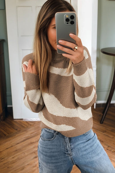 Women's Abstract Colorblock Mock Neck Sweater in Dark Khaki