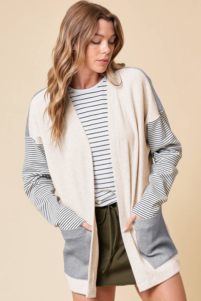 Trendy Women's Black and White Stripe Colorblock Cardigan with Pockets  Stylish Open Front Layer for Casual Chic Outfit