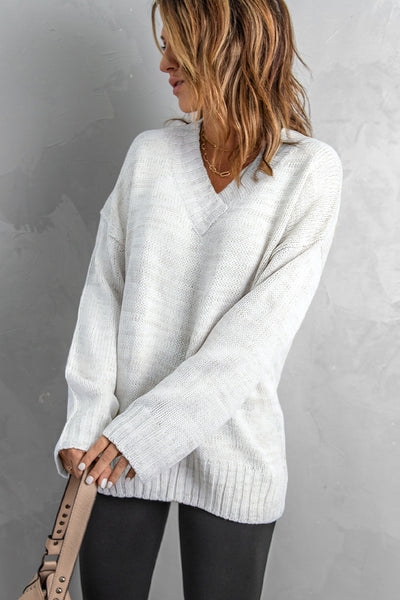 Chic Women's White V-Neck Drop Shoulder Sweater Cozy Knit for Effortless Style and All-Day Comfort