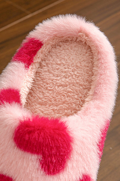 Cozy Fiery Red Heart-Shaped Women's Winter Slippers - Fuzzy, Warm Comfort for Valentine's Day and Everyday Relaxation
