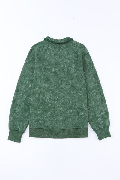 Trendy Women's Green Vintage Washed Shacket with Flap Pockets for Casual Layering and Effortless Style