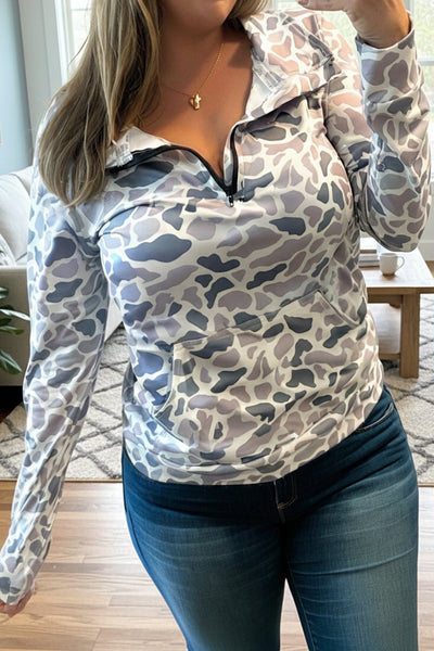 Women's Plus Size Camouflage Quarter-Zip Pullover with Kangaroo Pocket