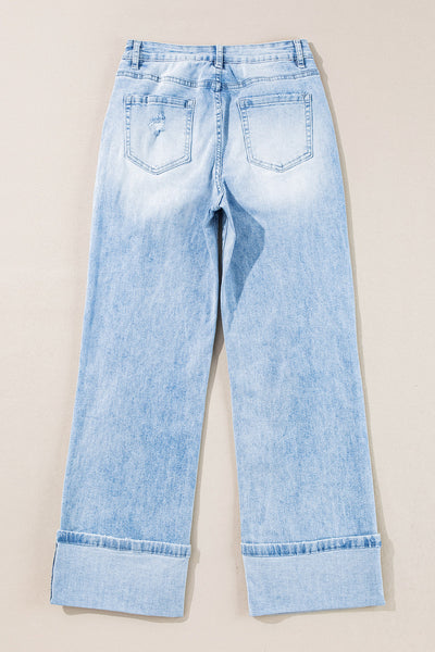 Effortlessly Chic Women's Light Wash Distressed Straight-Leg Jeans in Beau Blue for Stylish Comfort