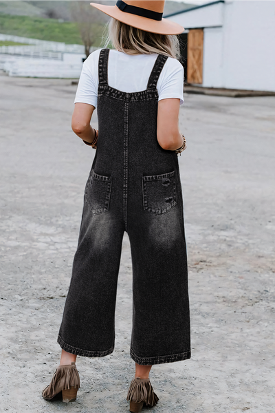 Chic Women's Casual Denim Overalls with Adjustable Straps Ideal for Summer Outings and Everyday Fashion