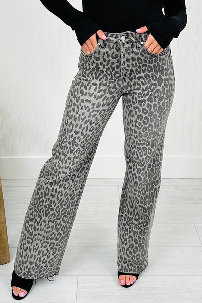 stylish women's high-rise leopard print jeans with tummy control and raw hem - comfortable fit for everyday outfits with practical styling and