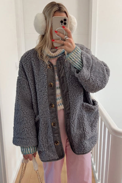 Cozy Women's Medium Grey Puffy Corduroy Jacket with Big Pockets - Stylish Patchwork for Casual Chic Outfits