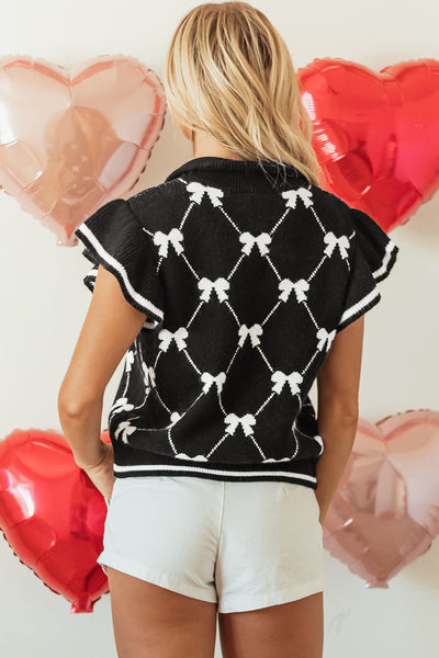 Women's Cozy Black Preppy Bow Print Zipped Collar Sweater Tee - Trendy Fit for Casual or Chic Looks