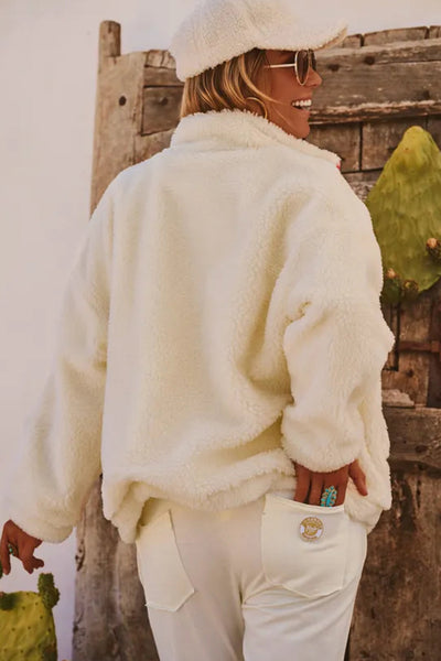 Cozy Women's White Fuzzy Sherpa Jacket with Contrast Trim, Full Zip & Pockets - Ideal for Stylish Winter Wear