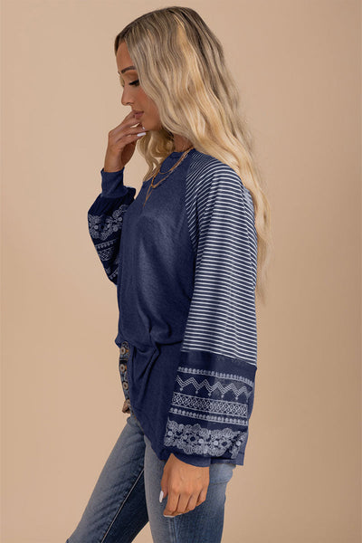 Vibrant Women's Raglan Sleeve Tops - Comfortable Casual Shirts for Effortless Everyday Style and Versatile Outfits