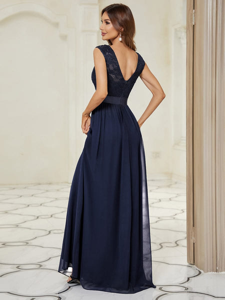 Elegant Lace Bridesmaid Dresses In Fashion